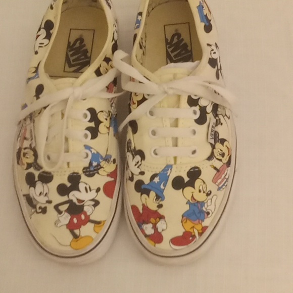 Mickey and Minnie Mouse 90th Anniversary Vans - Picture 1 of 5